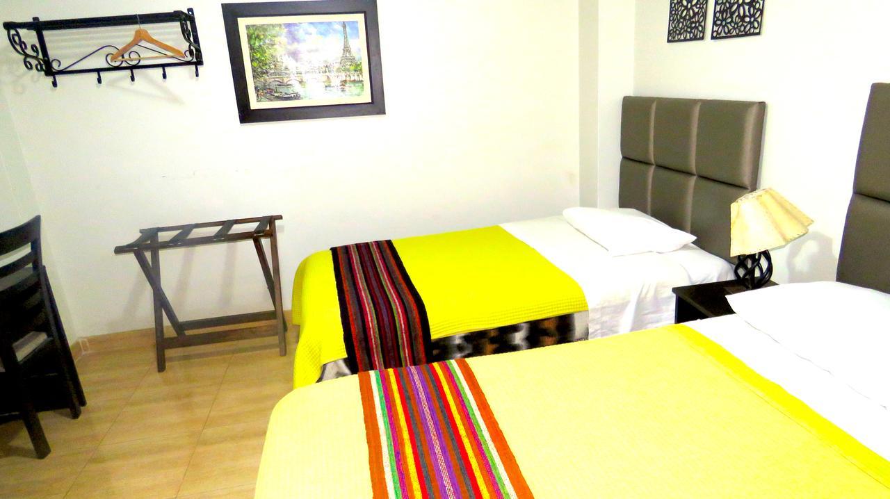 Hostal Mica Abancay Екстер'єр фото