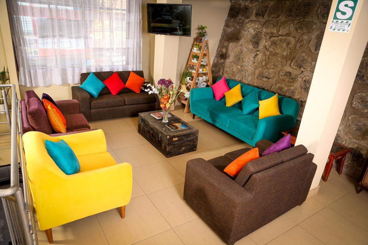 Hostal Mica Abancay Екстер'єр фото