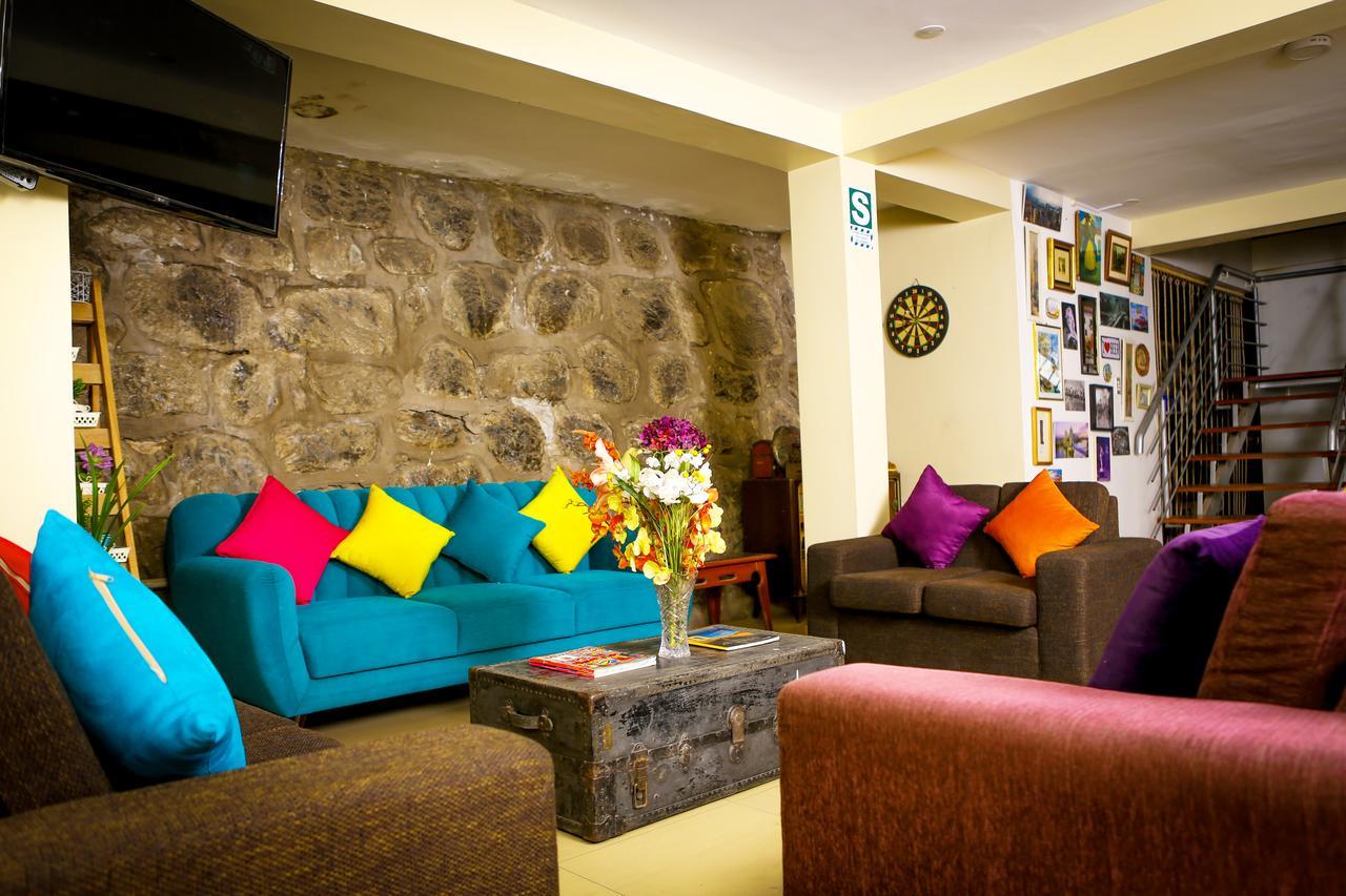 Hostal Mica Abancay Екстер'єр фото